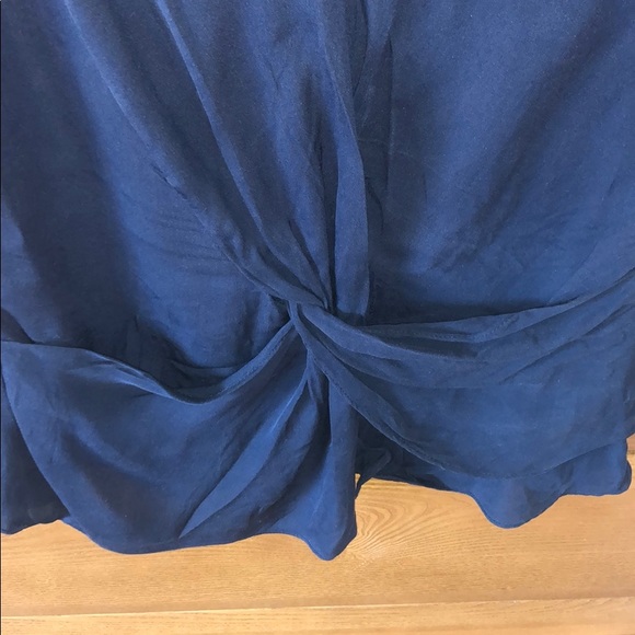 Joie Silk Bosko Twist Shirt - Picture 4 of 7